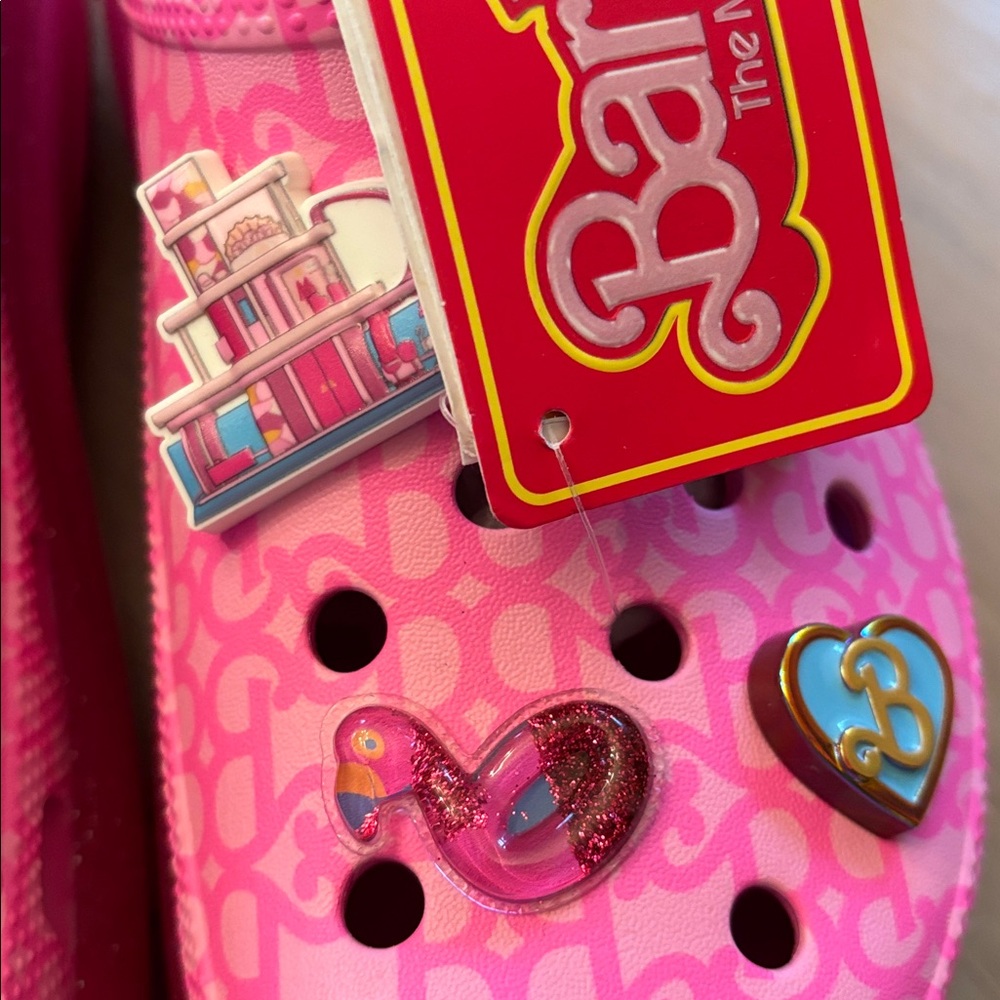 Crocs Barbie Movie Mega Crush - Picture 13 of 15